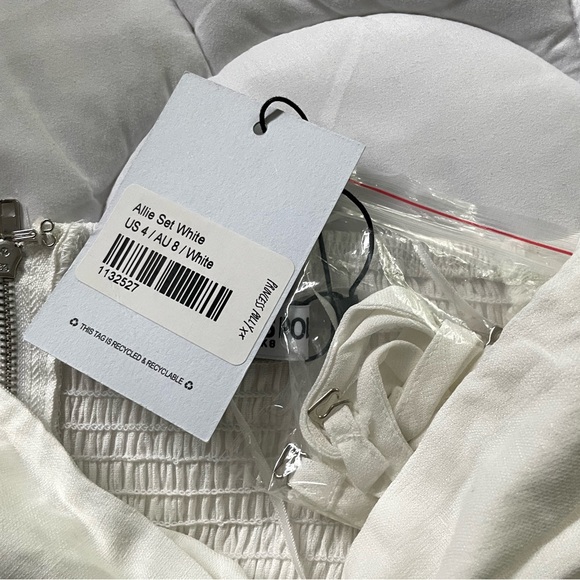 Princess Polly Crop Top Size 4 - Picture 6 of 6